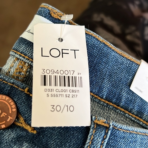 NWT, Loft high waist skinny ankle jean, Size 10 - Picture 4 of 4